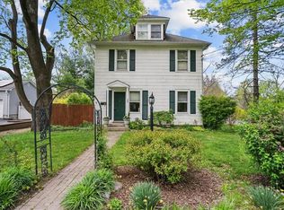 33 Galloway Rd, Warwick, NY 10990