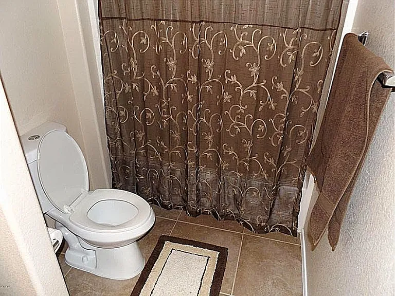 4388 E Selena Dr — Photo 12
