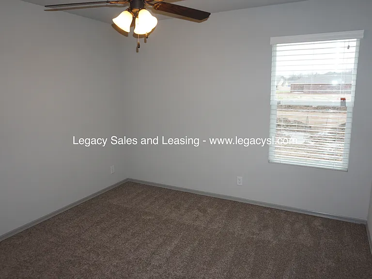 7211 S Laurel Pl — Photo 10