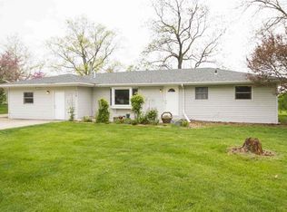 716 Rewill Dr, Fort Wayne, IN 46804