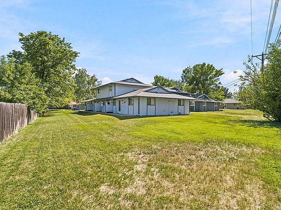 2nd image of 3609-3615 Butternut Dr
