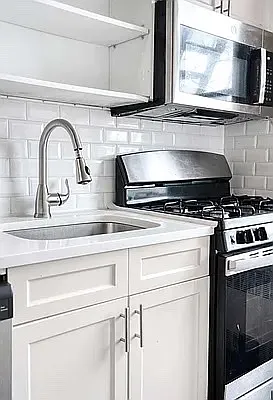 Rented by Waldstar Real Estate LLC | media 15