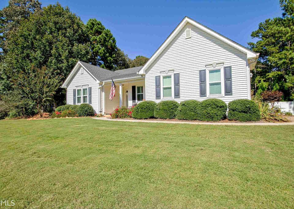 1st image of 60 Heathridge Dr
