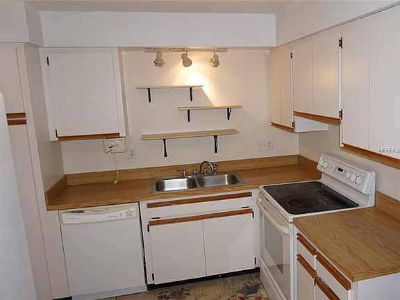 4th image of 1146 King Arthur Ct APT 116