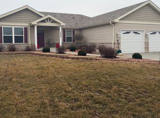 1840 Yorktown Dr, Bourbonnais, IL 60914