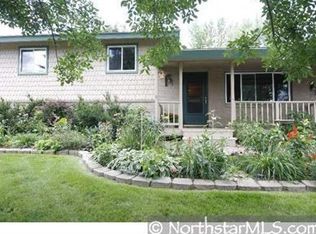 1457 Dixon Dr, Saint Paul Park, MN 55071