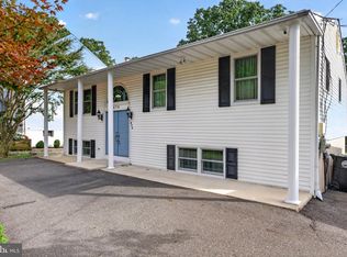 470 1st St, Atco, NJ 08004