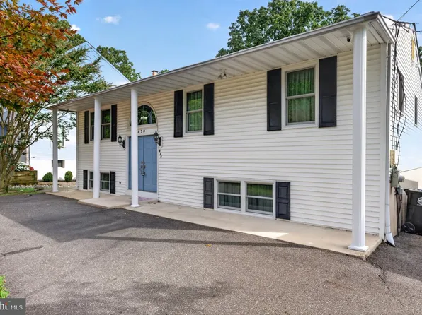 470 1st St, Atco, NJ 08004
