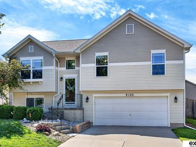 9133 Weber St, Omaha, NE, 68122