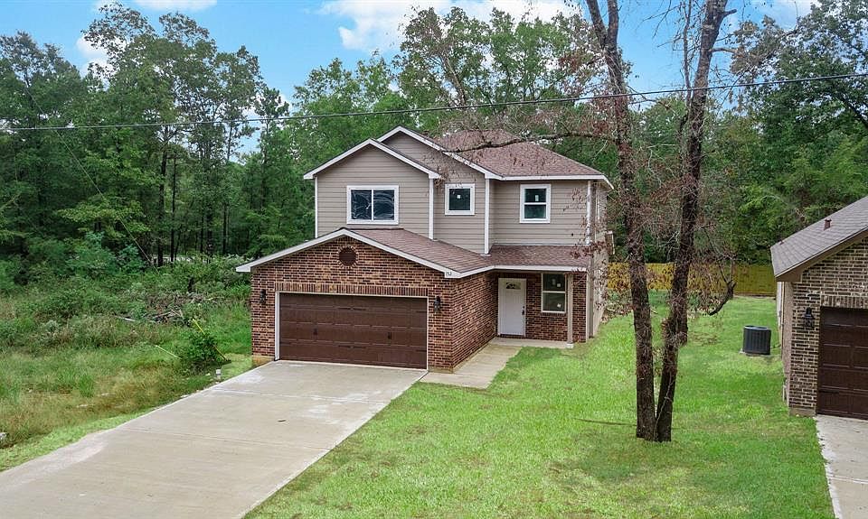 1st image of 152 N Village Cove Loop