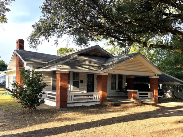 601 Spruce St, Teague, TX 75860