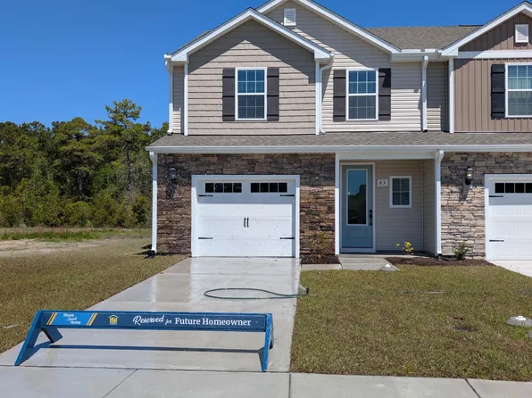 83 Commons View Drive, Hampstead, NC 28443