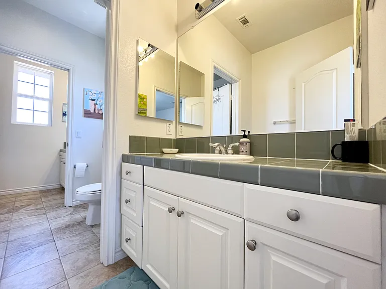 12470 Sundance Ave — Photo 21