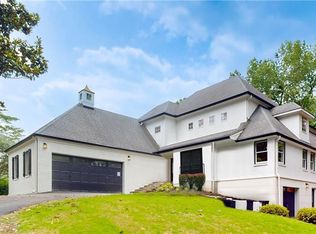 1483 Hearst Dr, Atlanta, GA 30319