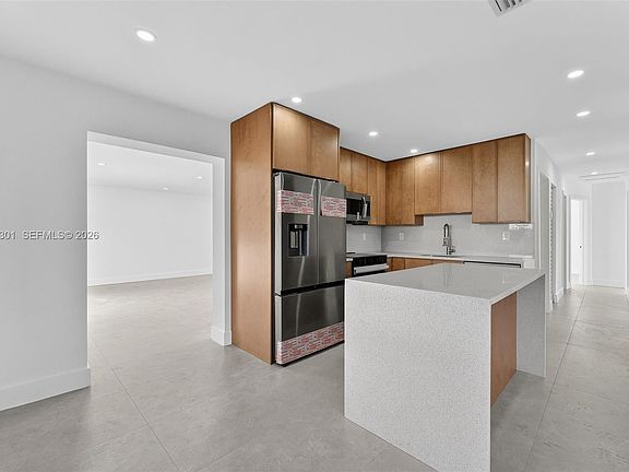 5th image of 10445 SW 149th Ter