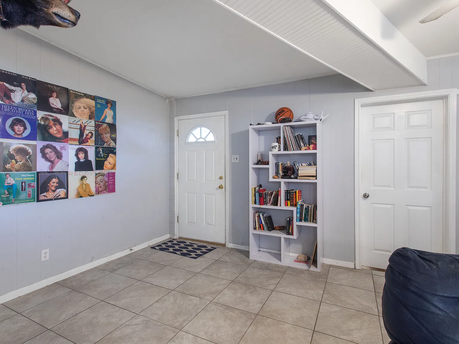 4 bed, 1598 sqft, $3,400 — Photo 3