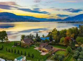 29 Thorndike Loop Rd, Oroville, WA 98844