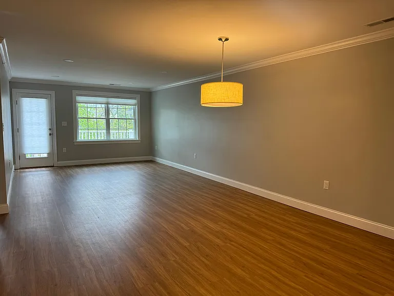 165 Cambridge Rd #17 — Photo 9