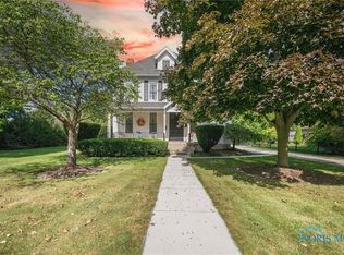 130 E Water St, Oak Harbor, OH 43449