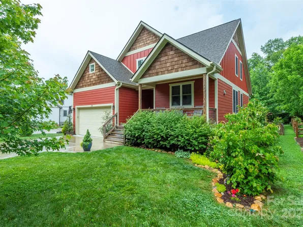 253 Flat Creek Rd, Black Mountain, NC 28711