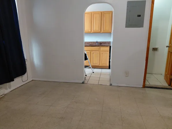 1663 Nostrand Avenue image 3 of 6