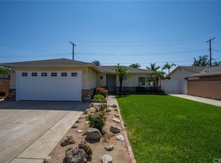 2540 W Glenoaks Ave, Anaheim, CA 92801