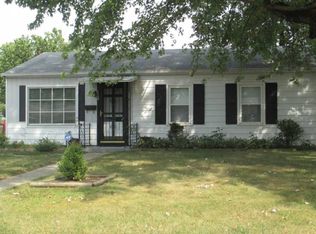 2690 Shelly Dr, Columbus, OH 43207