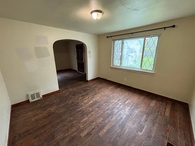 3005 Laketon Rd — Photo 14