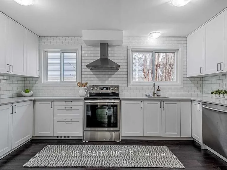 13 Brookland Dr W — Photo 4