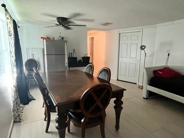 836 Seabreeze Dr #A, Ruskin, FL 33570