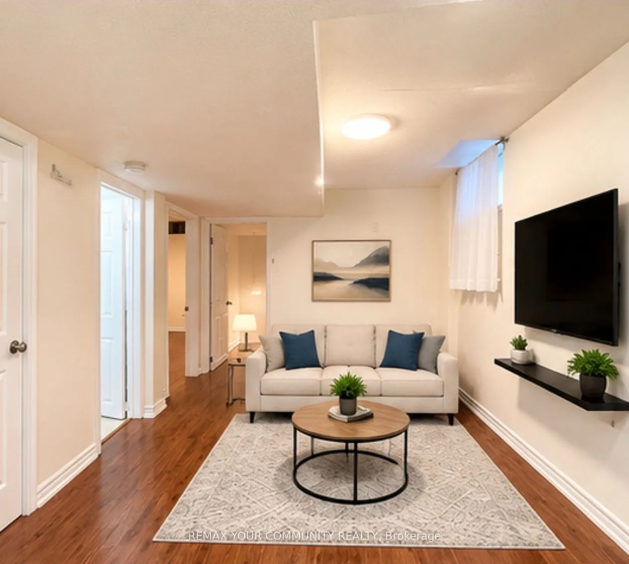 2 bed, $2,100 — Photo 1