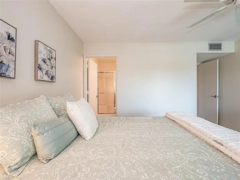 34 Vista Gardens Trl #107 — Photo 15