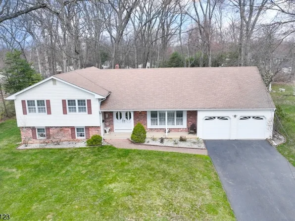 20 Murphy Circle, Florham Park Boro, NJ 07932