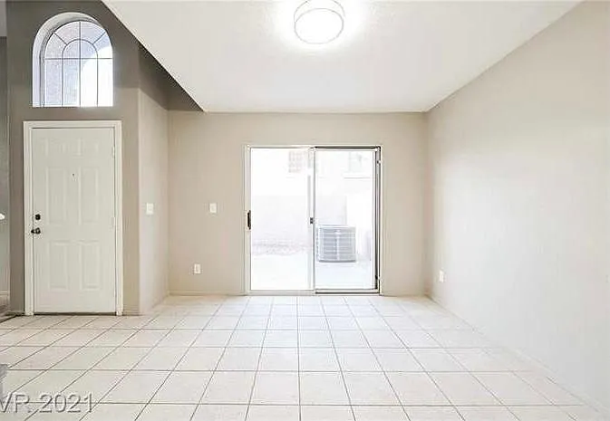 508 Escoto Pl — Photo 5