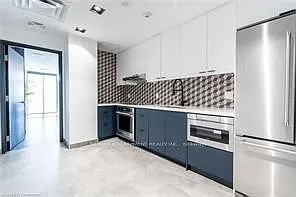 15 Wellington St S #1102 — Photo 38