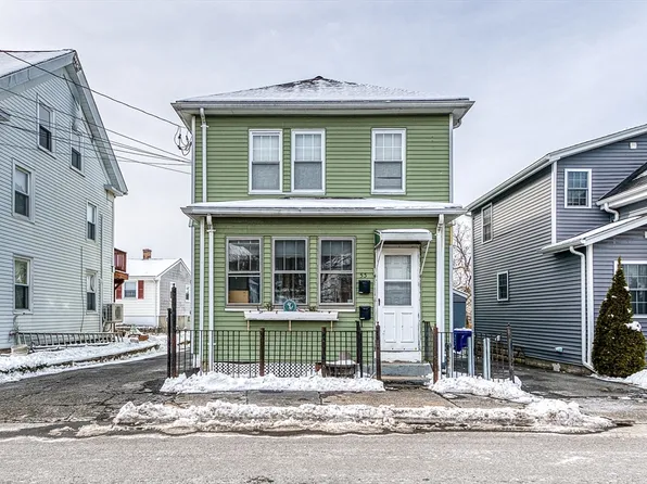 53 Beach St, Milford, MA 01757