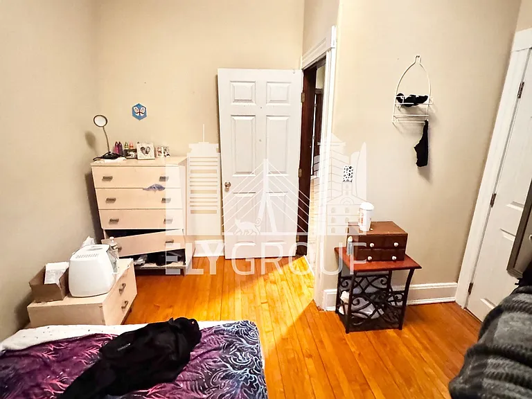 63 Walnut St #1 — Photo 9