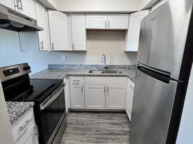 105-113 E 2nd St