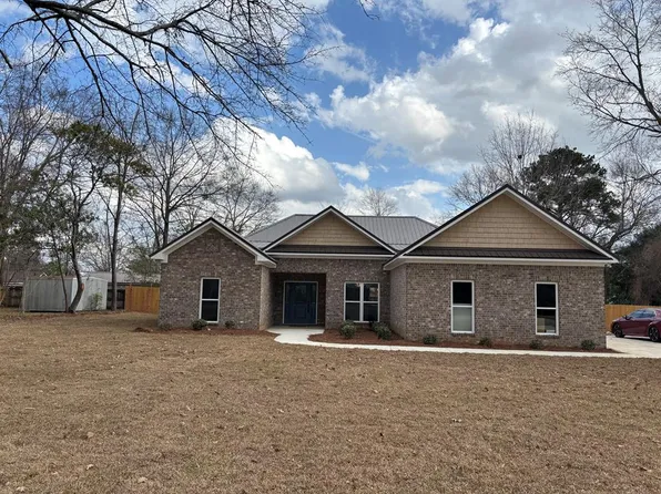 1652 NW Denton Rd, Dothan, AL 36303