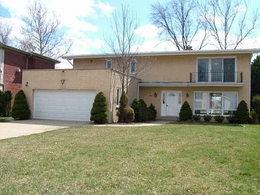 1st image of 6816 N Lexington Ln