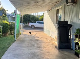 Cedar Village Mhp, Bloomington, CA 92316