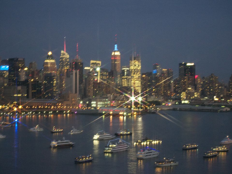 NYC HUDSON RIVER VIEWS