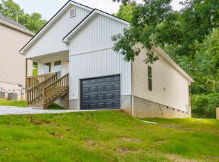 3016 Addison Rd, Chattanooga, TN 37406