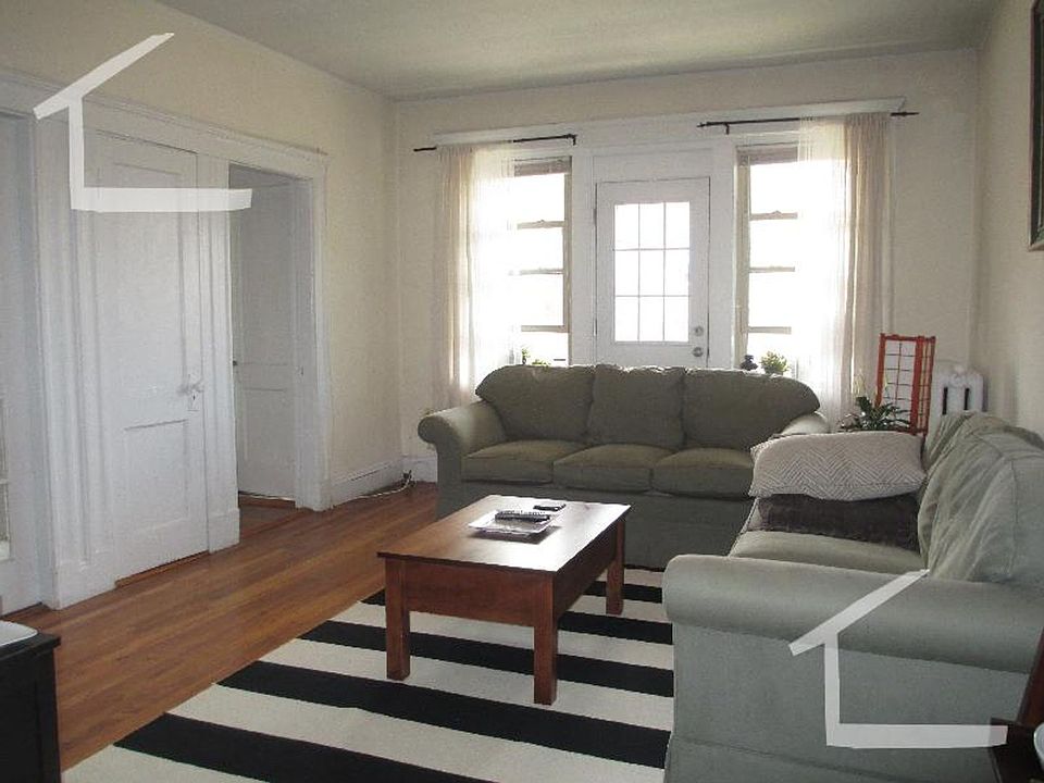 1st image of 118 Brainerd Rd #13