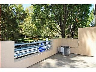 3rd image of 430 Galleria Dr APT 9