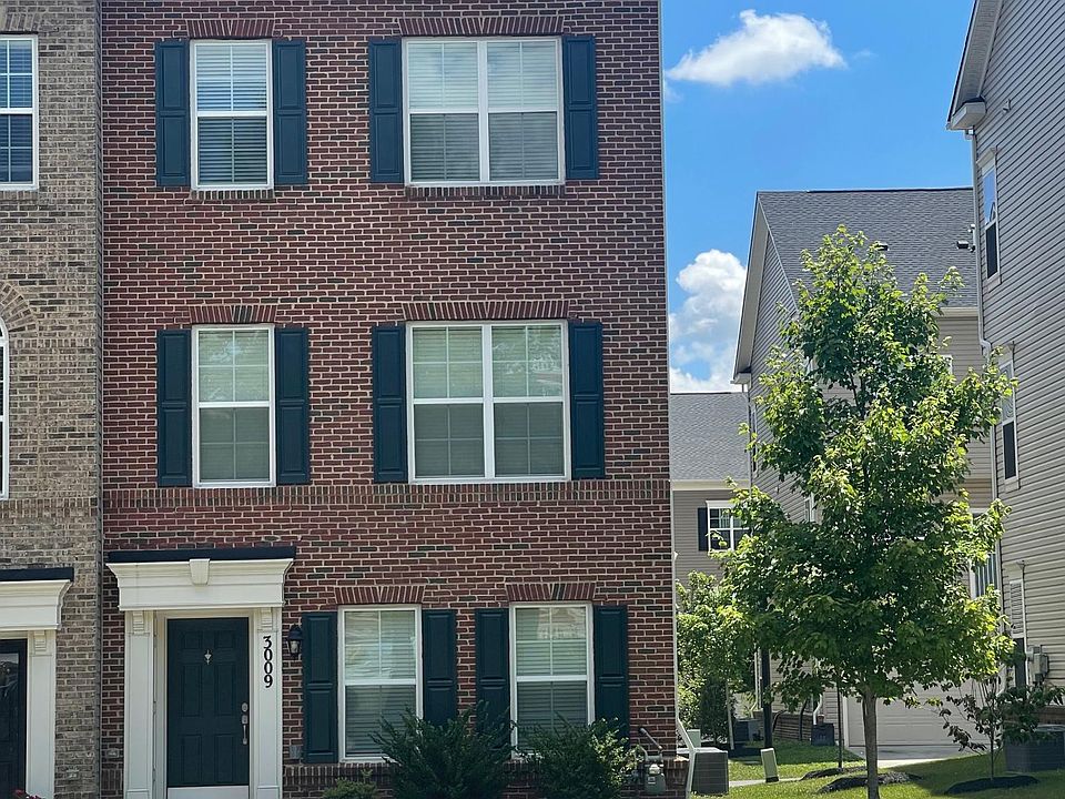 1st image of 3009 Saint Josephs Dr