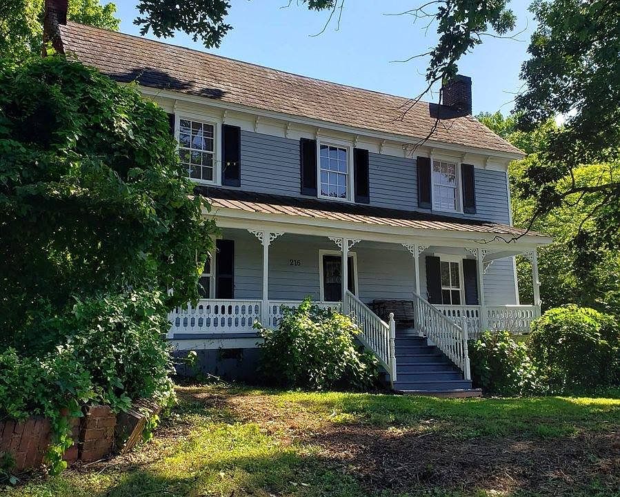 214 S Main St Campobello SC Zillow