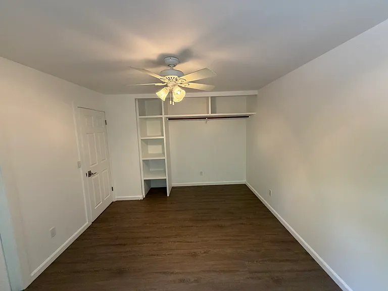 137 Maria Dr — Photo 5