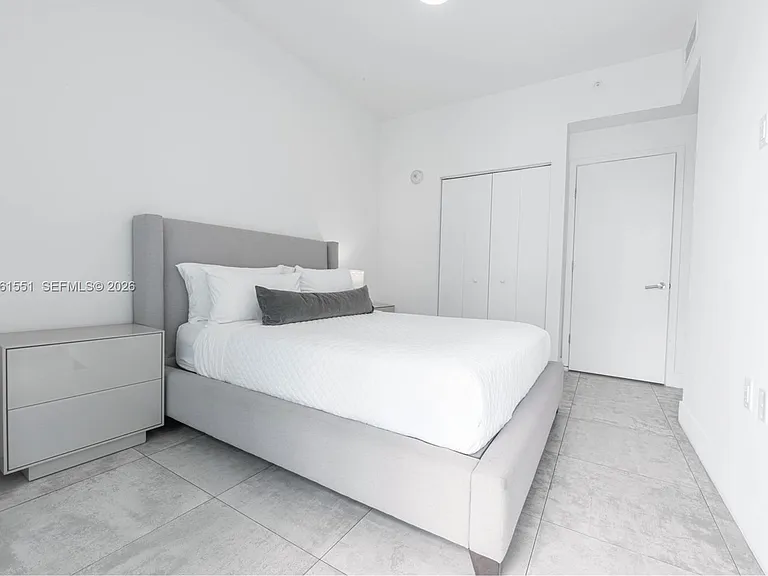 239 SW 9th St #2103 — Photo 25