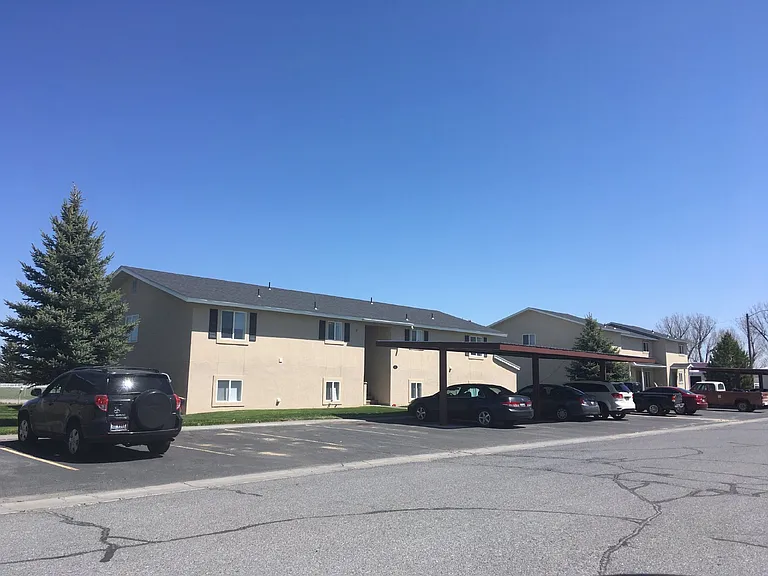 270 Carol Dr #1 — Photo 8